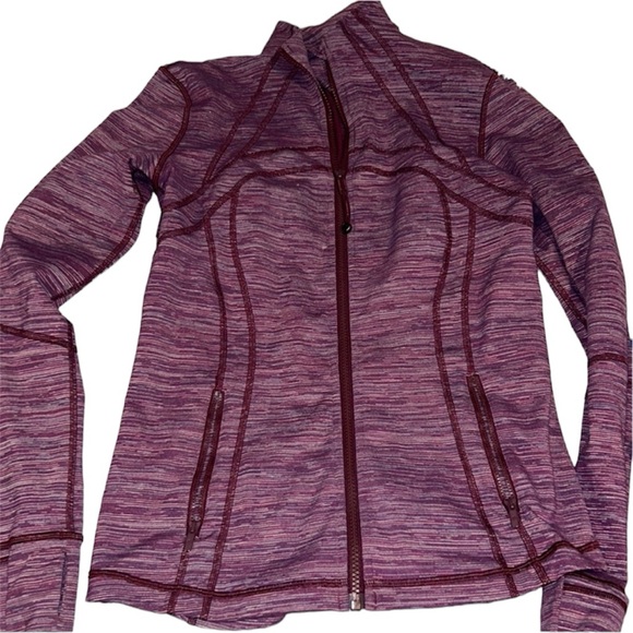lululemon athletica Tops - LULULEMON DEFINE JACKET SIZE 8